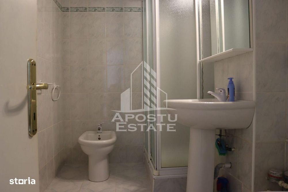 Apartament 3 camere,2 bai, Micalaca Malul Muresului