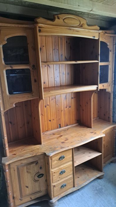 Vând mobilă rustică