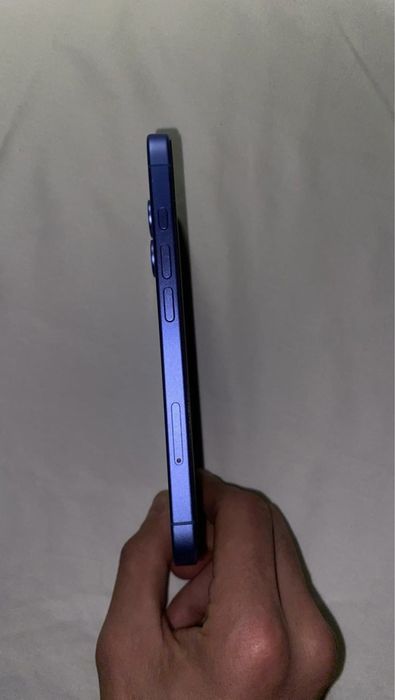 iPhone 16 продам