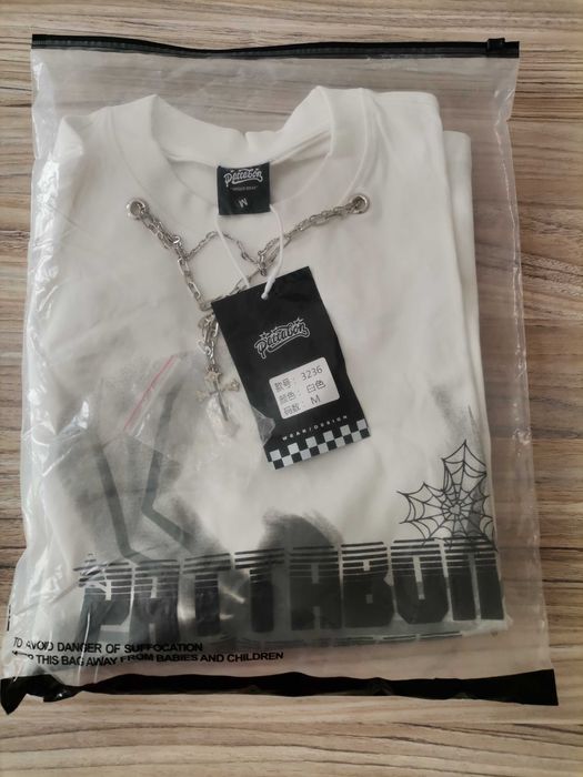 Spidier Тениски Бяла и Черна с Верижка Кръст