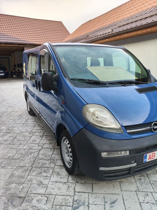 OPEL Vivaro