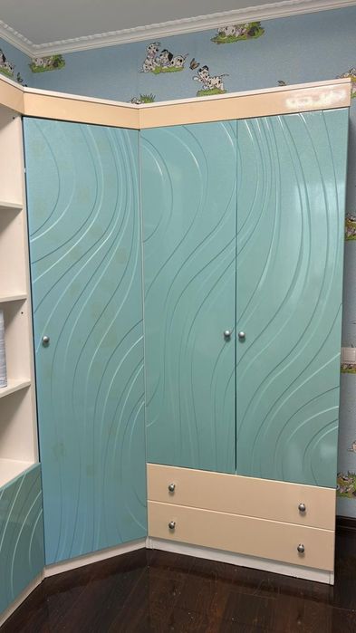 Продам детский спальный гарнитур