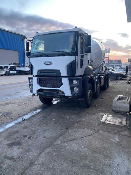 Автобетоносмеситель объёмом 12 м³ (марка Форд)