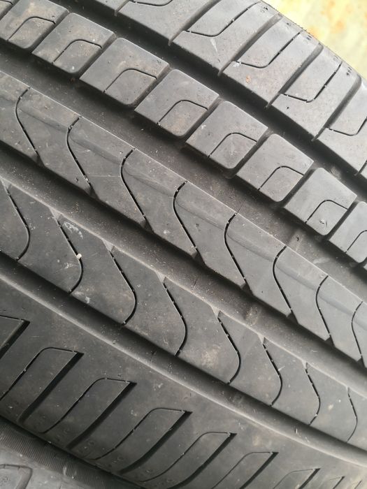 245 40 18 цола гуми Pirelli dot 20 2 броя