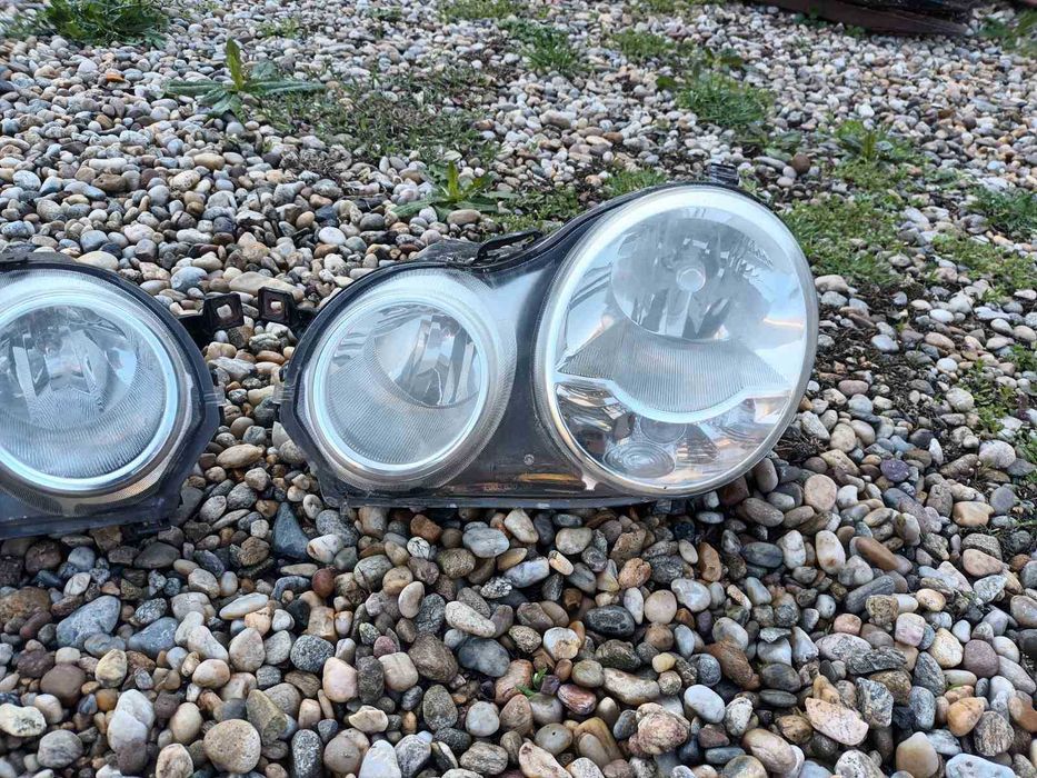 ляв и десен фар за фолксваген поло 02 - 05 VOLKSWAGEN POLO