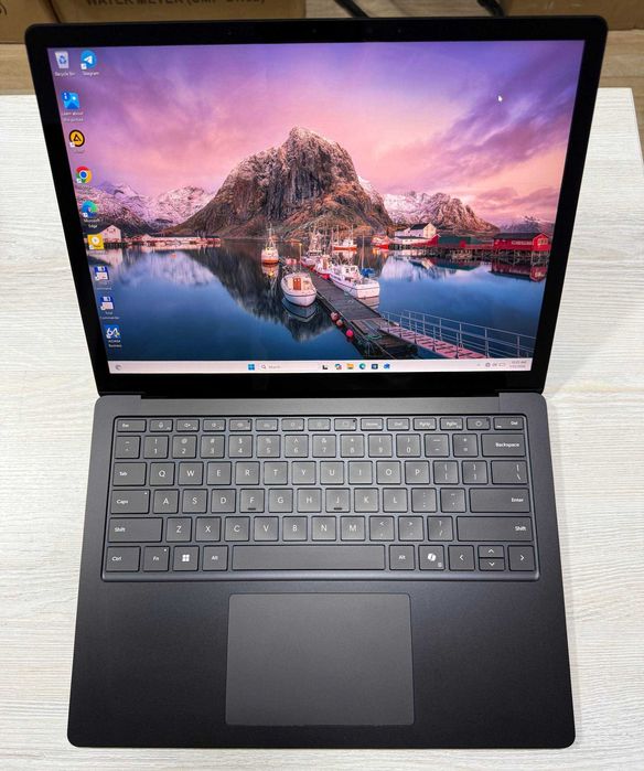 Microsoft Surface Laptop 6 13" 2K Сенсор Core i5 Ultra 135H/16GB/512GB