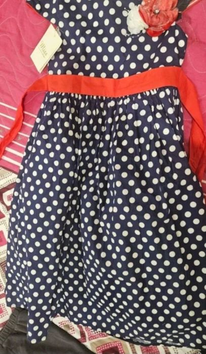 Платье в горошек