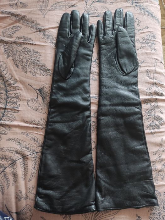 Продам перчатки  длинные кожа натур
