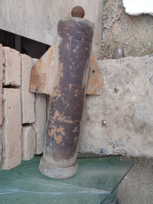 Гидроцилиндр зилдан ечлган