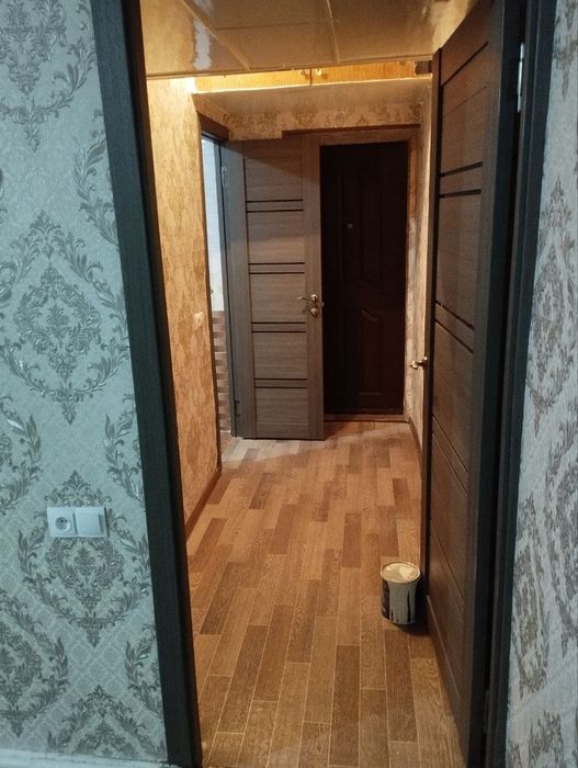 Продаётся,Выкуп вариант есть в Центре 2мк.по ул.Гагарина 3комн 4 этаж.