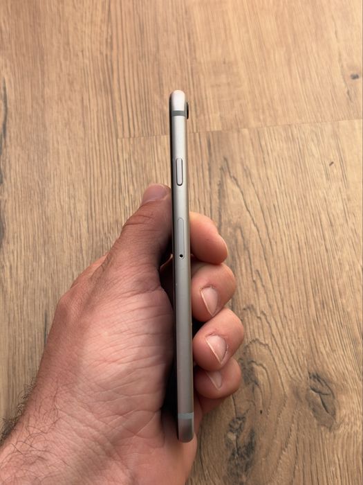 iPhone 6 Space Grey - 64GB - Liber de rețea / Fără iCloud