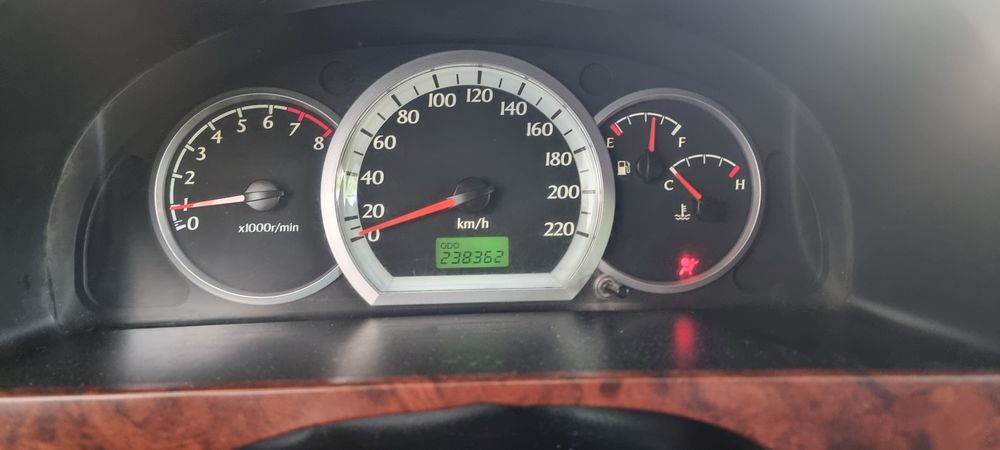 Lasetti 1.8 mexanika 2 pazitsa