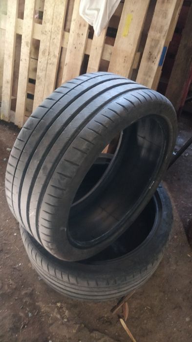 Летни гуми 255/35/20 Michelin pilot 4