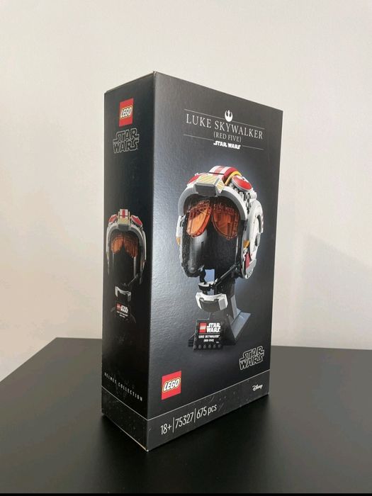 Vând toate seturile din imagine