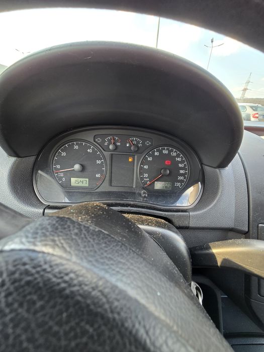 Vând  Volkswagen Polo 1.2 Benzină