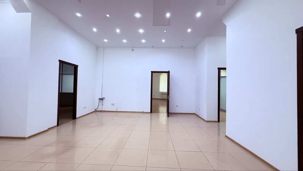 Офис в БЦ КАПИТАЛ ПЛАЗА - 255 кв.