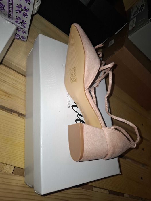 Pantofi cu toc Zapatos