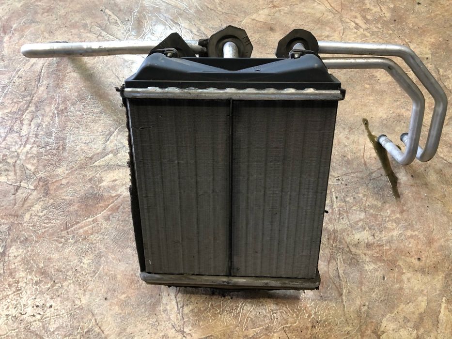 Продам двигатель м103 2.6!