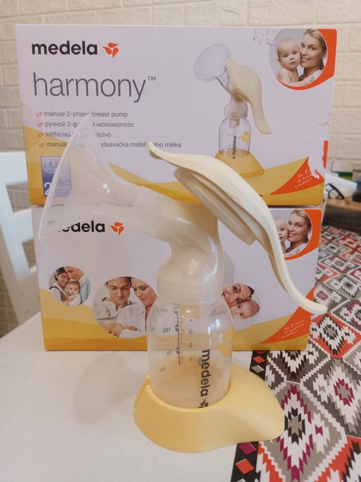 Продам ручной молокоотсос Medela