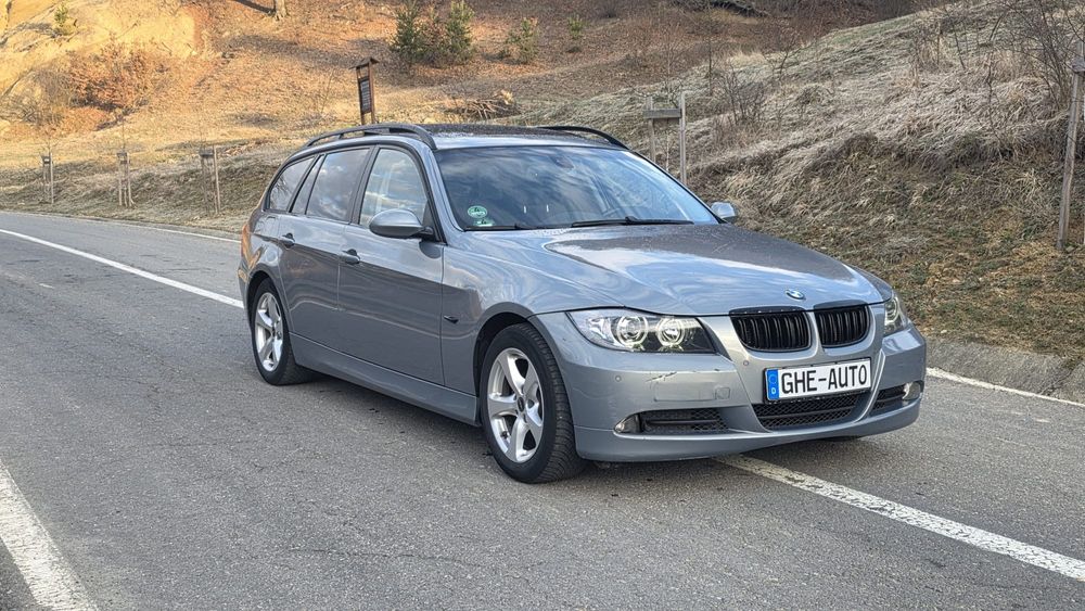 BMW 320i An 2007 trapă,panoramică, navigație senzorii,încălzire adusă din Germania