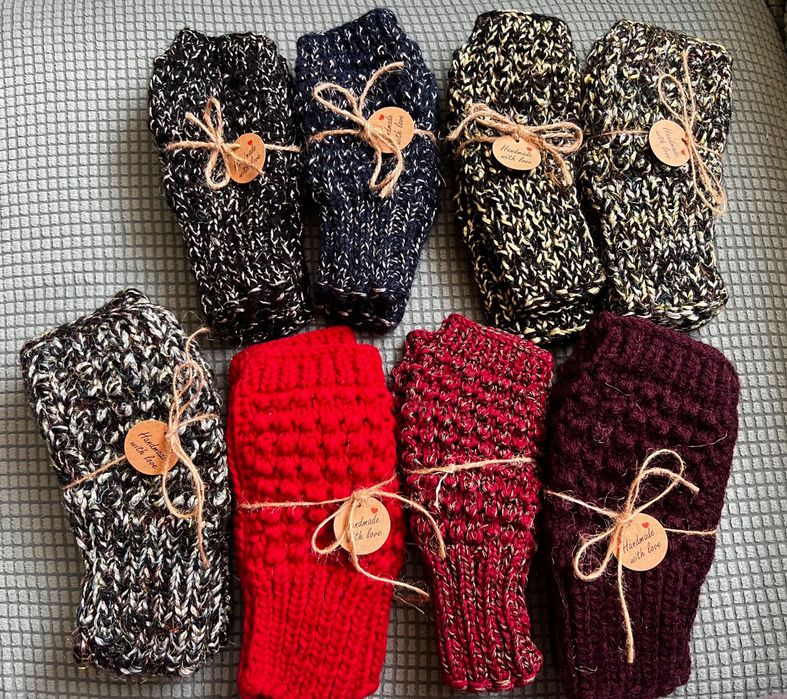 Топли дамски ръкавици без пръсти