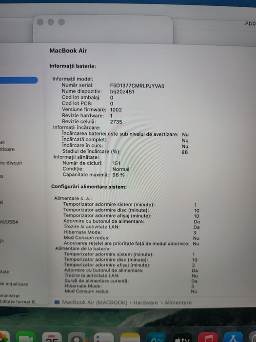 Macbook air m1 13 inch 2020 256 ssd 8 GB ram