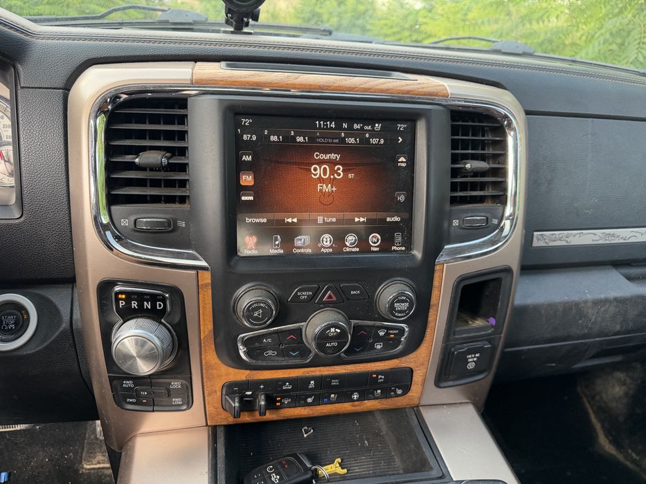 Вече наличен при нас !!!   RAM 1500 LARAMIE LONGHORN 2013г. 5.7 HEMI 4x4 за части !!
