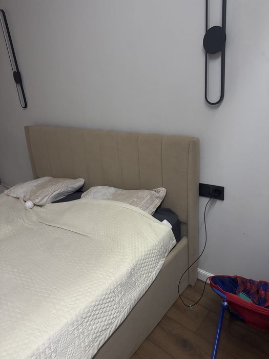 Кровать двухспальный