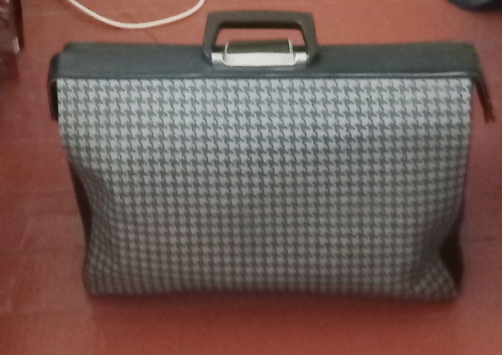 Мужской портфель