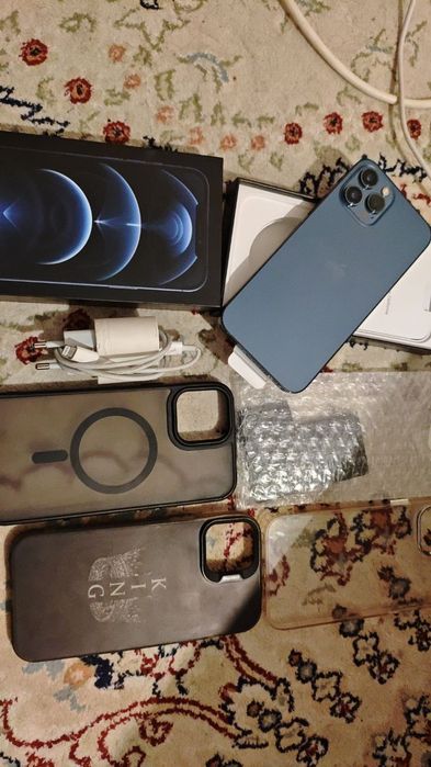 Айфон 12 про Макс