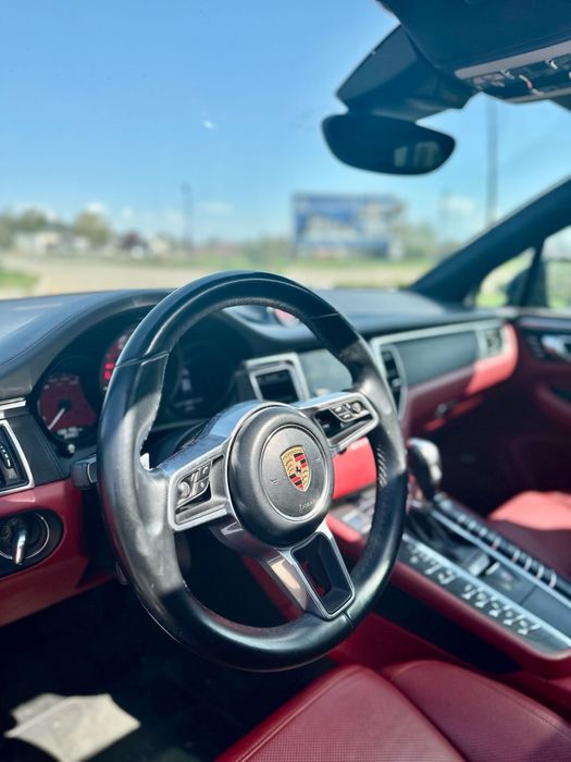 Porsche Macan GTS 2018