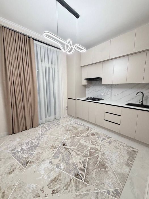 Новостройка Хон Сарой
2/4/16+балкон