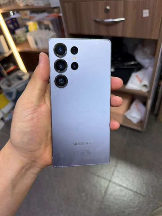 Продам Самсунг S25 Ultra 256g