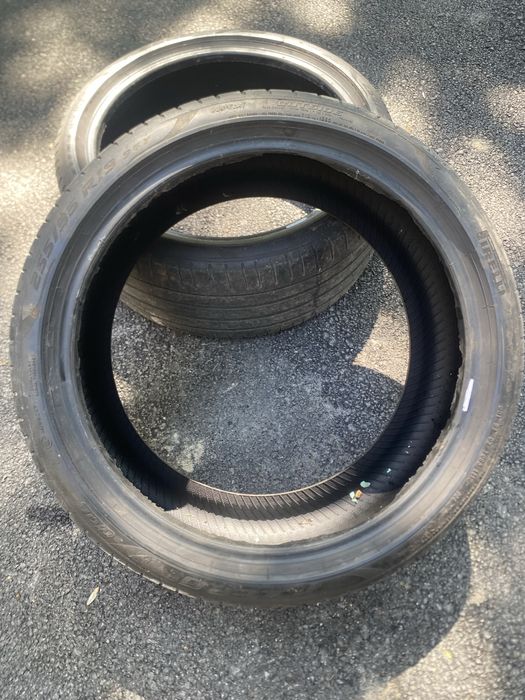 Покрышки пирелли 2шт