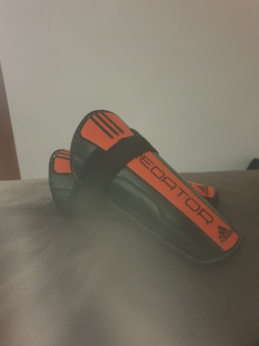 Aparatoare adidas predator