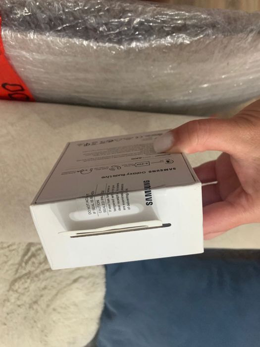 Samsung Galaxy Buds Live оригинал AKG