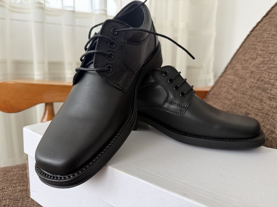 Pantofi MAI din piele naturala