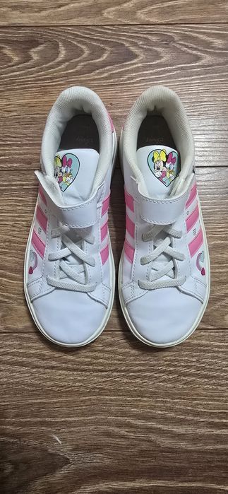 Adidasi fetite adidas nike puma