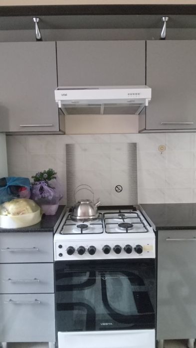 Газовая плита в хорошем состоянии