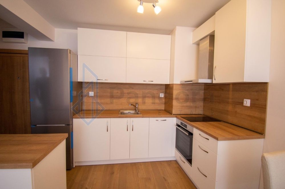 Дава се под наем Двустаен апартамент в София, Център - 48 кв.м за 558.45 € - Снимка #5