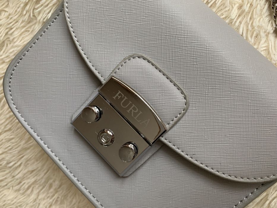 Сумочка 3000 тг