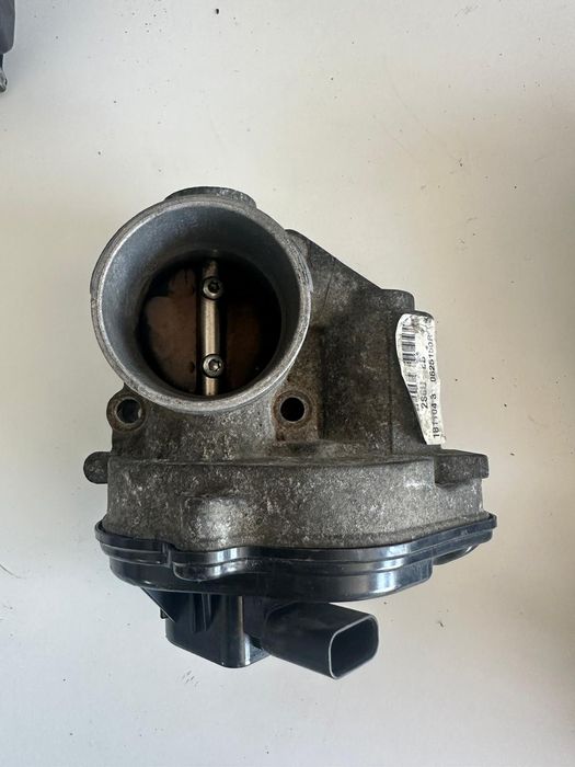 Clapeta acceleratie Volvo S40 V50 2s6u-2b