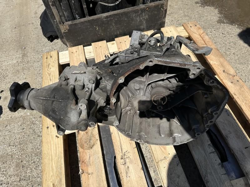 Cutie de viteze manuala 6 trepte Nissan Qashqai (2007-2010) [J10] 2.0 tdi M9R