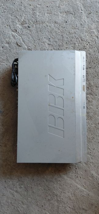 Продам  DVD  плеер  б/у,