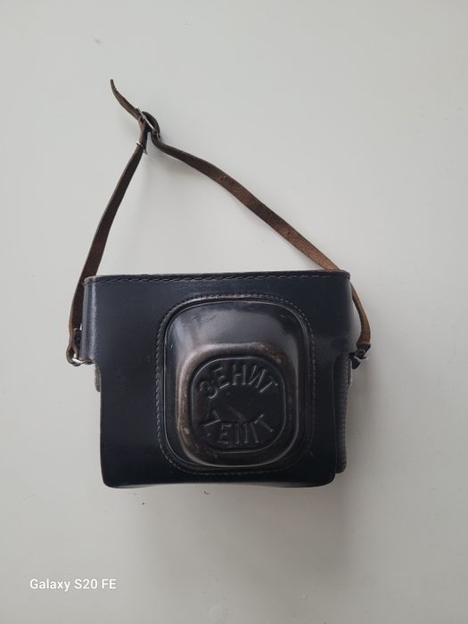 Фотоапарат Зенит