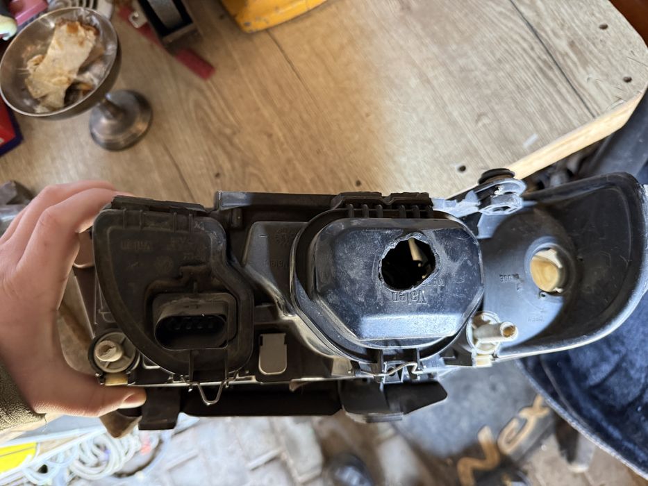 Продам рест Фары на Ауди А4 Б5