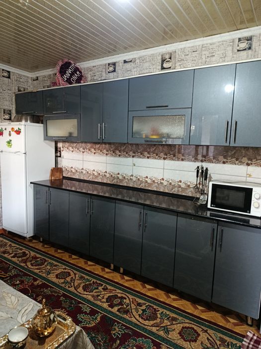 Karmana tumanida Hovli sotiladi
