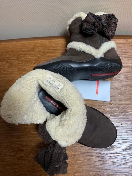 Сапоги Prada на девочку 28 29р