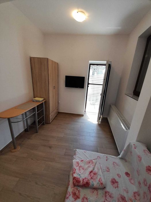 Proprietar-garsoniera noua in zona Universitate/Politehnica