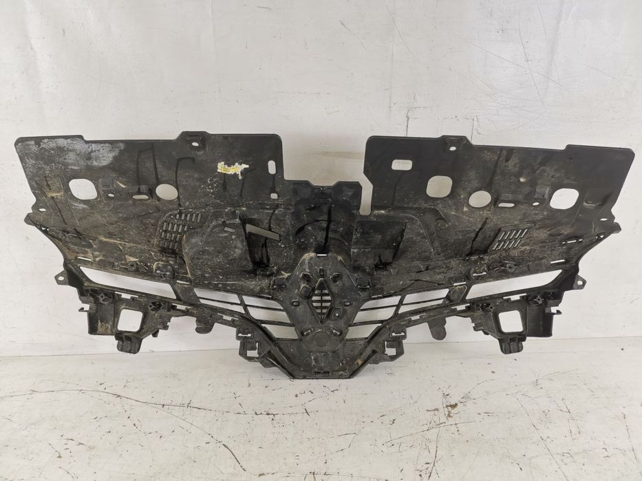 Grila Radiator Renault  Clio 4 [2012 - 2020] Originala In Stare Buna